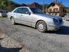 Mercedes  E 200 .E220.E270.E280.E320 Kompletan Auto U Delovima