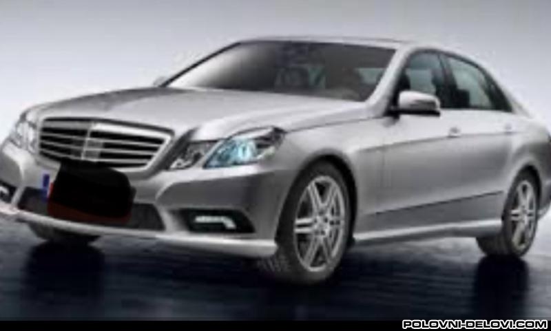 Mercedes  E 200 CDI Kompletan Auto U Delovima