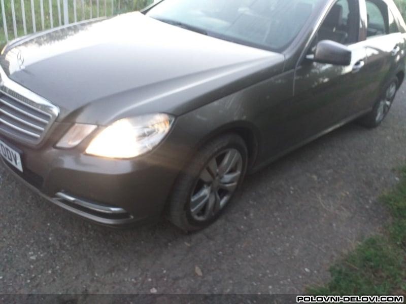 Mercedes  E 200 E200 E220 Karoserija