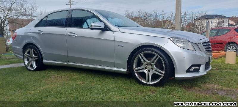 Mercedes  E 220 Cdi Kompletan Auto U Delovima