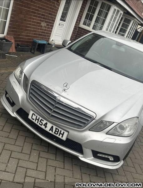 Mercedes  E 220 Cdi Kompletan Auto U Delovima