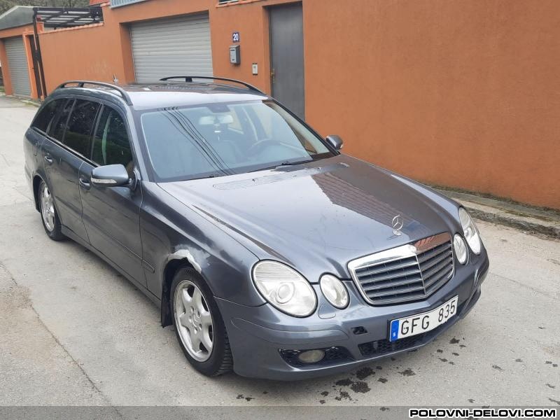 Mercedes  E 220 W211 Delovi Kompletan Auto U Delovima