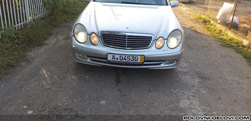 Mercedes  E 220 W211 Delovi Smederev Karoserija