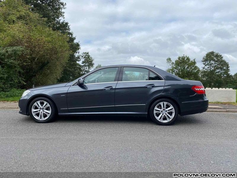 Mercedes  E 220 W212 DELOVI  Motor I Delovi Motora
