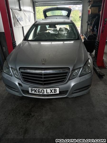Mercedes  E 220 W212 Kompletan Auto U Delovima