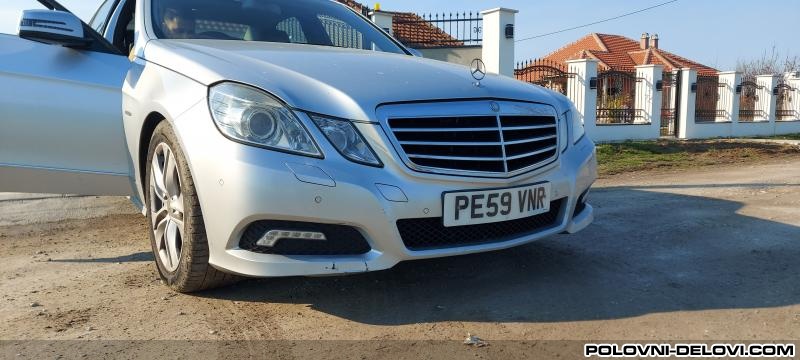Mercedes  E 250 Cdi Kompletan Auto U Delovima