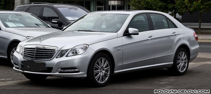 Mercedes  E Cdi Kompletan Auto U Delovima