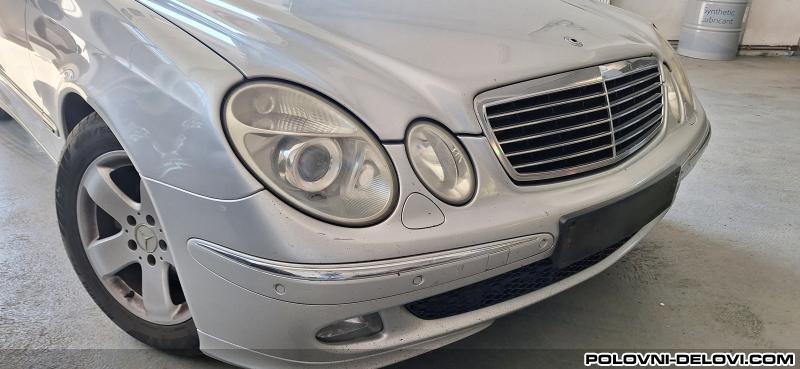 Mercedes  E Desni Far W211 Svetla I Signalizacija