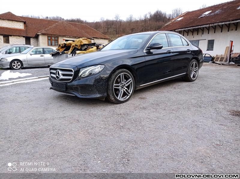 Mercedes  E Klasa W213 Kompletan Auto U Delovima