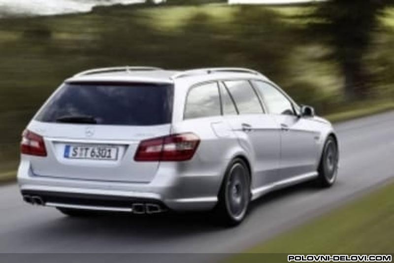 Mercedes  E  Kompletan Auto U Delovima