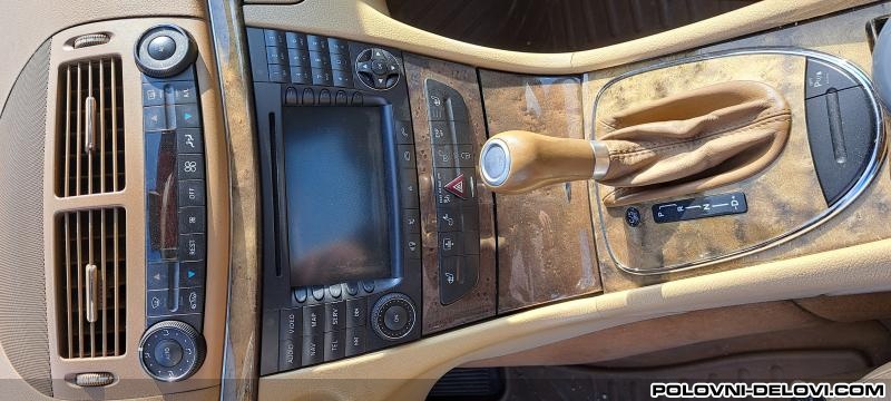 Mercedes  E Multimedija W211 Enterijer