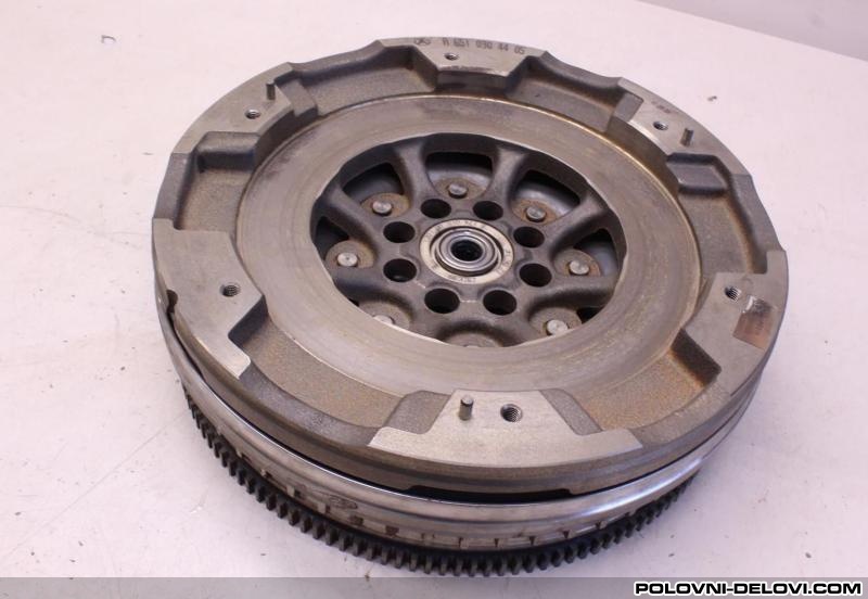 Mercedes  E Plivajuci Zamajac  Menjac I Delovi Menjaca