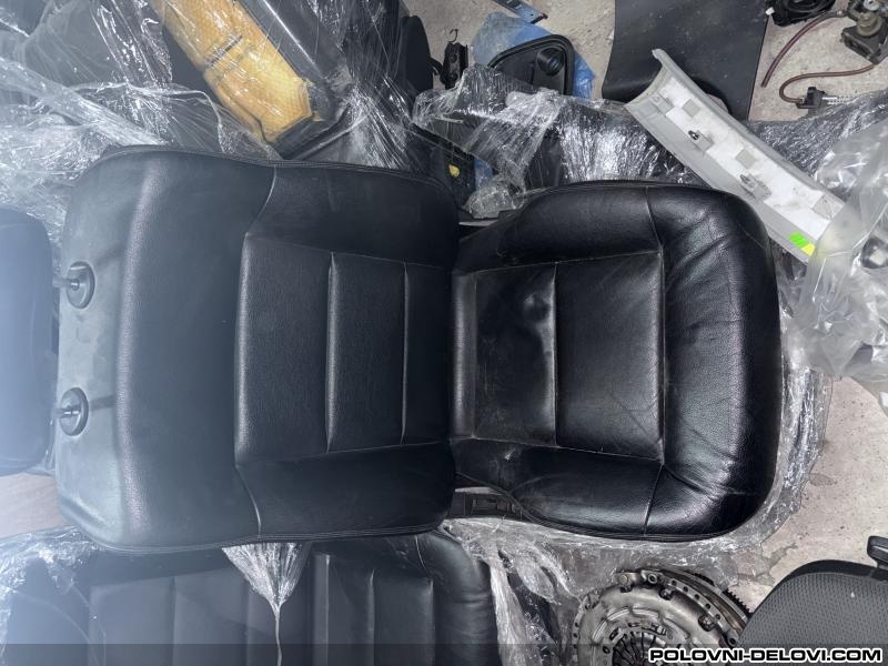 Mercedes  E Sedista W212 Karavan Enterijer