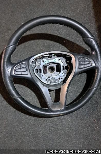 Mercedes  E Volan  Enterijer