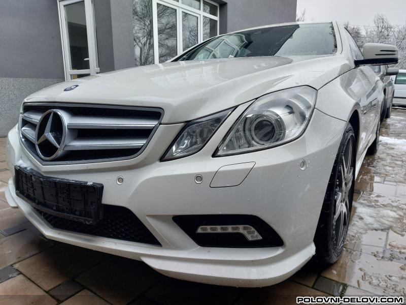 Mercedes  E W207 Coupe Delovi Karoserija