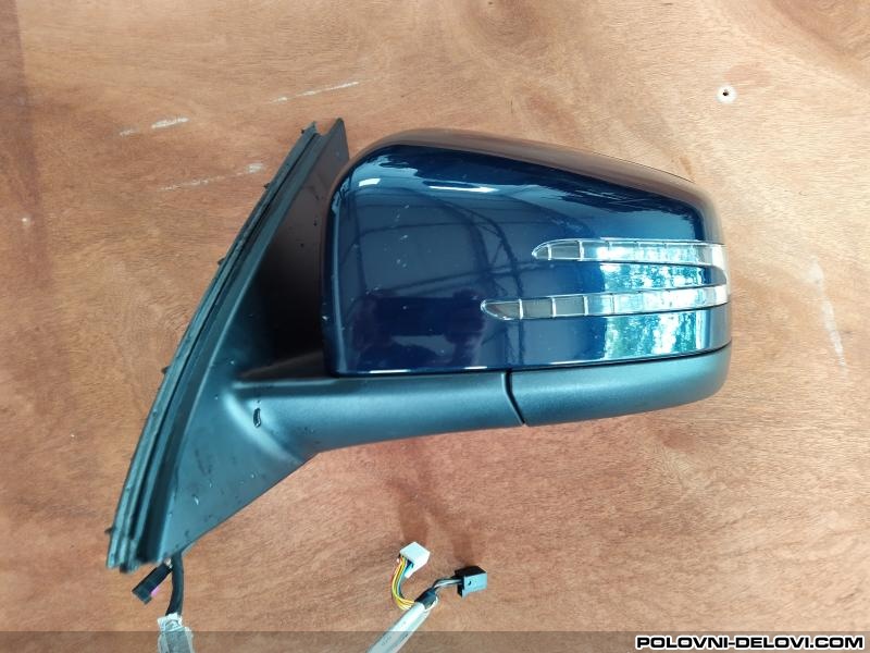 Mercedes  GLE Coupe Retrovizor L Svetla I Signalizacija