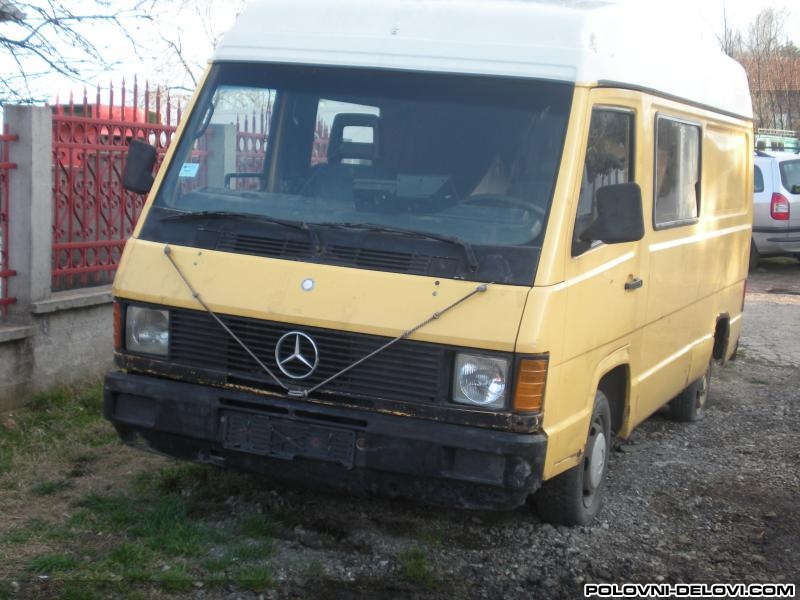 Mercedes MB100 D Kompletan Auto U Delovima