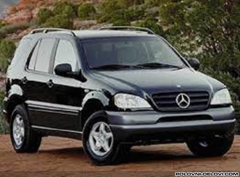 Mercedes  ML 230 Benzin Kompletan Auto U Delovima
