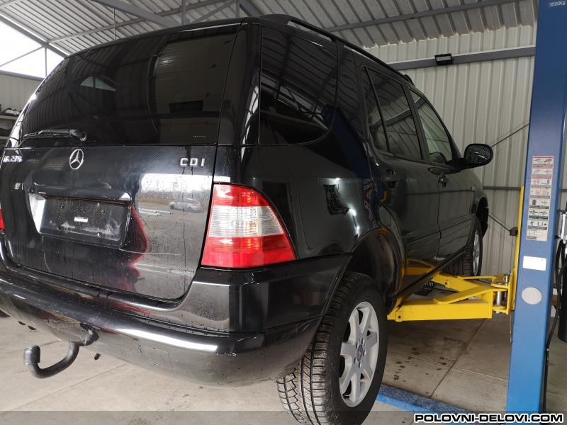 Mercedes  ML 270  Kompletan Auto U Delovima
