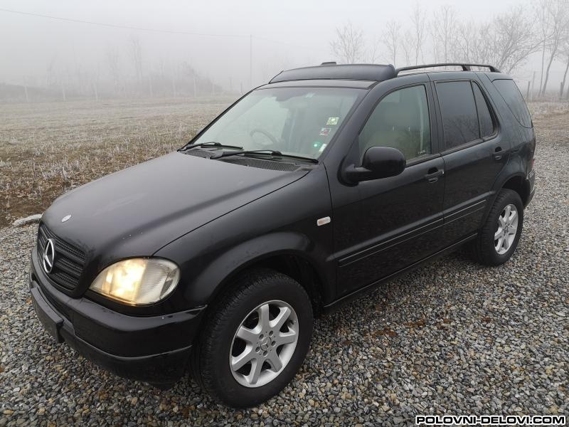 Mercedes  ML 270  Kompletan Auto U Delovima
