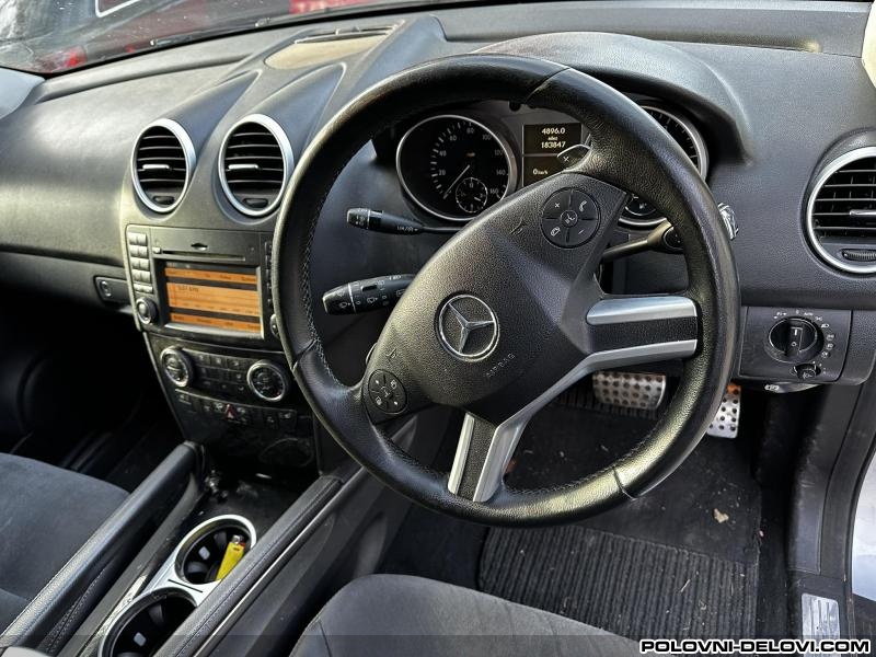 Mercedes  ML 320 3.0 Cdi Enterijer