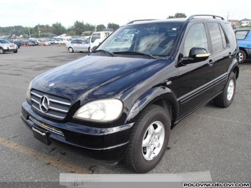 Mercedes  ML 320 Benzin Kompletan Auto U Delovima