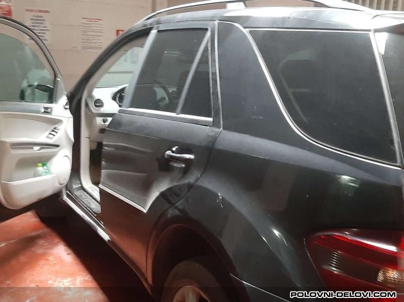 Mercedes  ML 320 W164 W163 W251 Kompletan Auto U Delovima