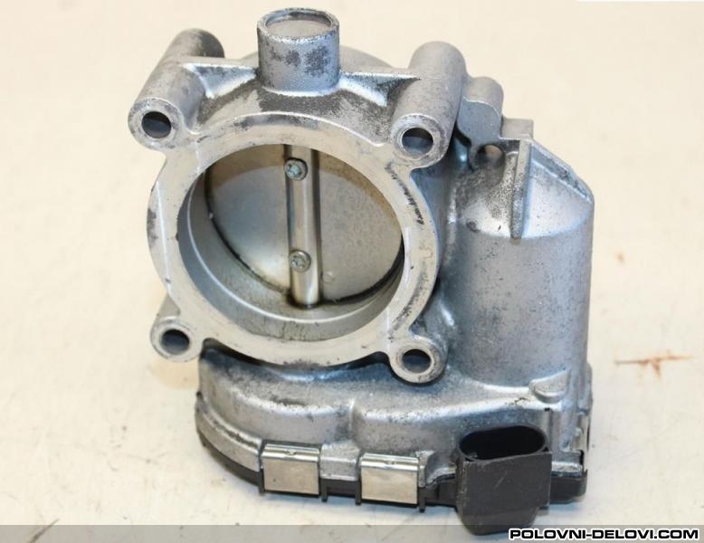 Mercedes  ML Klapna Gasa Motor I Delovi Motora