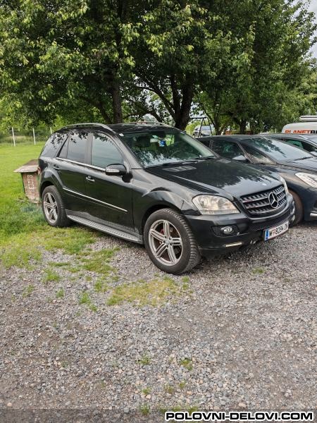 Mercedes  ML  Kompletan Auto U Delovima