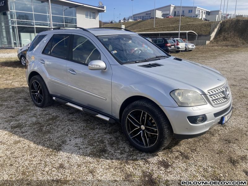 Mercedes  ML  Kompletan Auto U Delovima