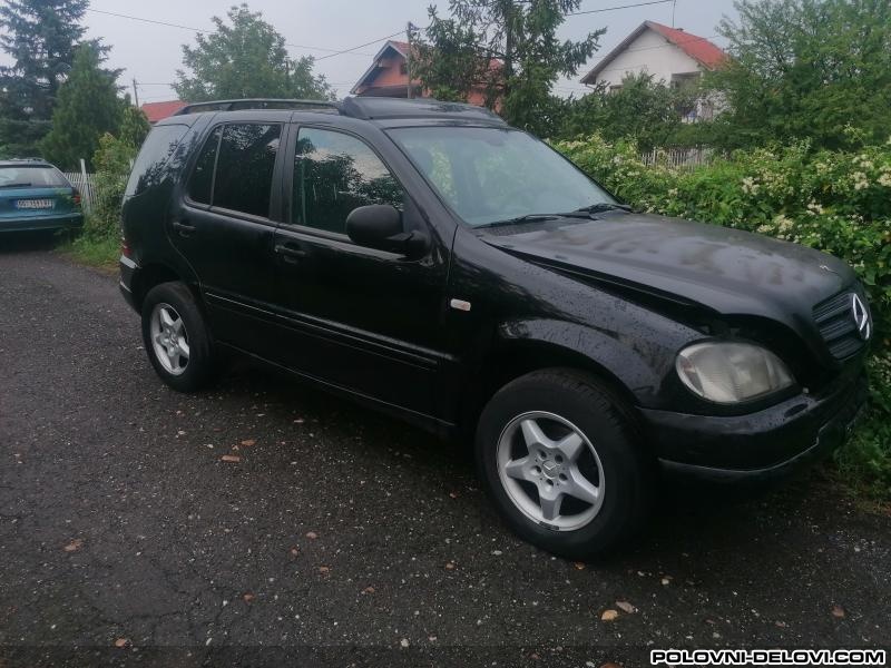 Mercedes  ML  Kompletan Auto U Delovima