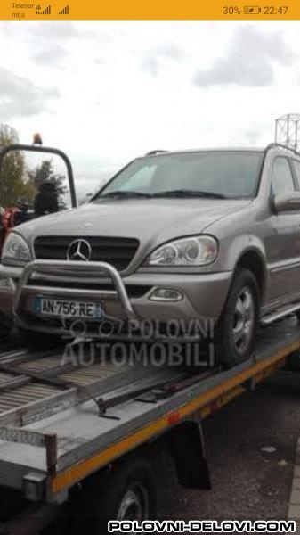 Mercedes  ML  Kompletan Auto U Delovima