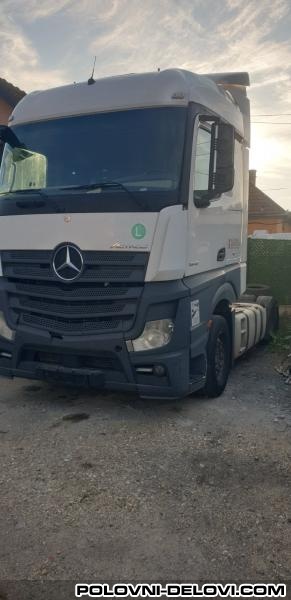 Mercedes MP4 Elektrika i Paljenje