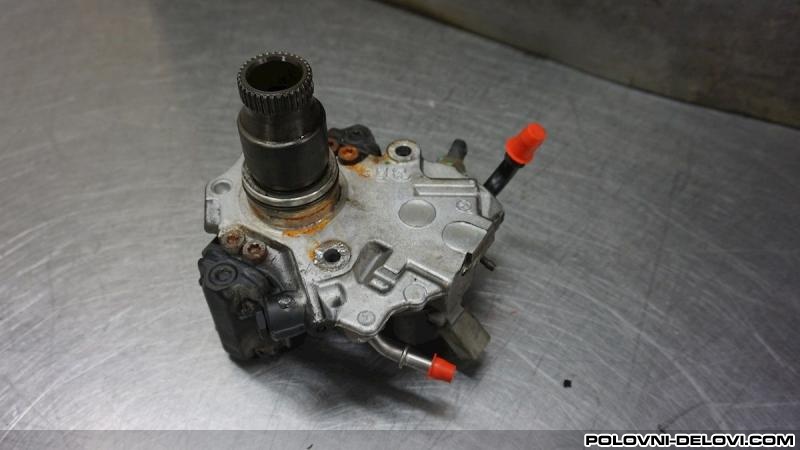 Mercedes  S Pumpa Visokog Prit. Motor I Delovi Motora