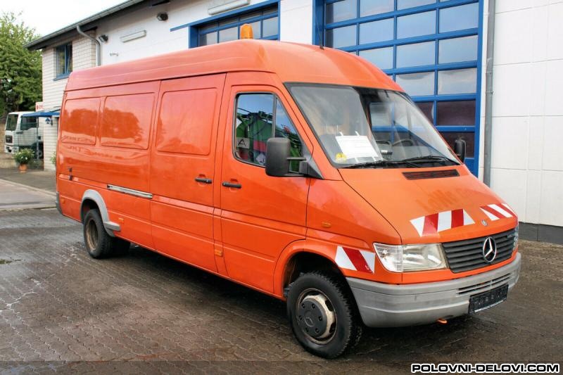 Mercedes  Sprinter 412 Dizel Kompletan Auto U Delovima