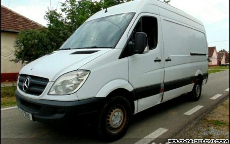 Mercedes  Sprinter 906 Kompletan Auto U Delovima