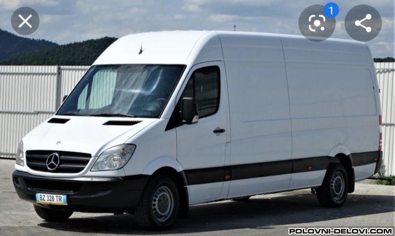 Mercedes Sprinter Kompletan Auto U Delovima