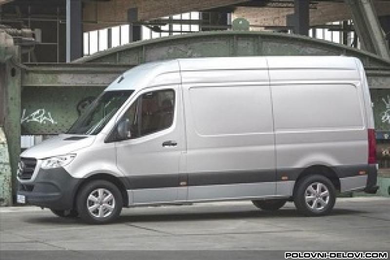 Mercedes  Sprinter W910  Kompletan Auto U Delovima