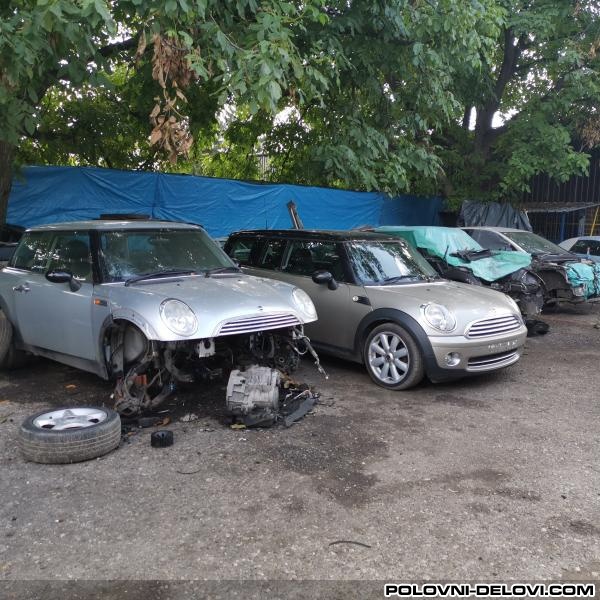 Mini  Cooper 1.4 1.6 Kompletan Auto U Delovima