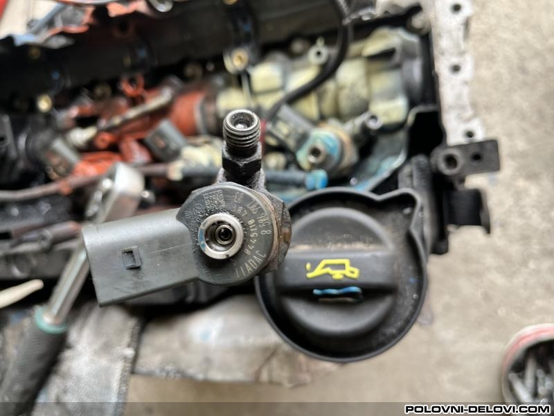Mini  Cooper 1.6 D Motor I Delovi Motora