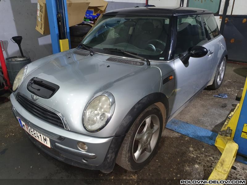 Mini  Cooper 1.6b 03god Kompletan Auto U Delovima