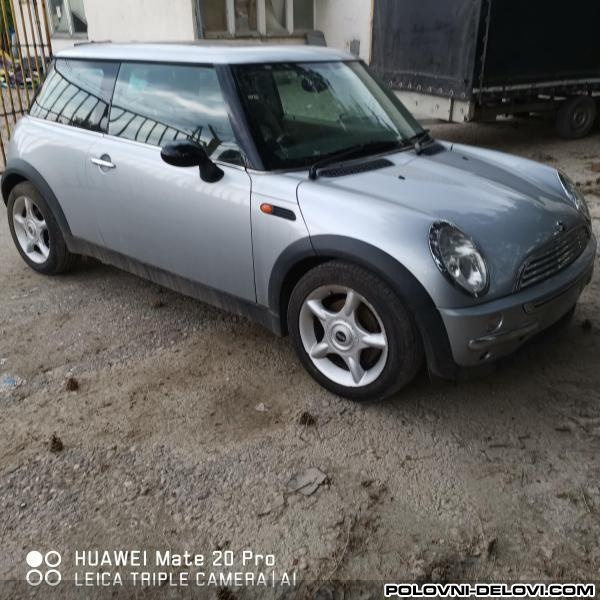 Mini  Cooper 1.6b Kompletan Auto U Delovima