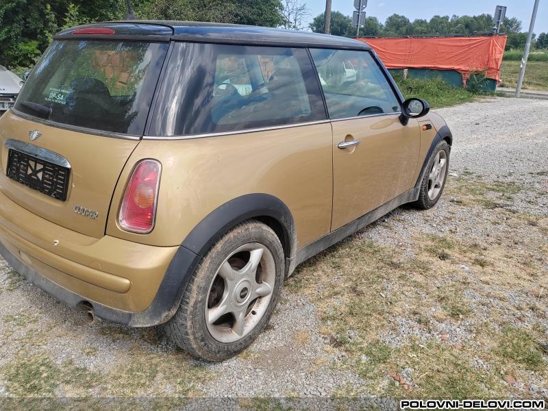 Mini  Cooper 1.6b Kompletan Auto U Delovima