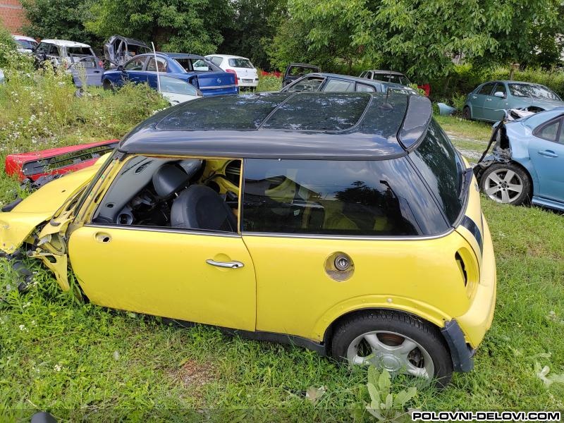 Mini  Cooper 1.6b  Kompletan Auto U Delovima