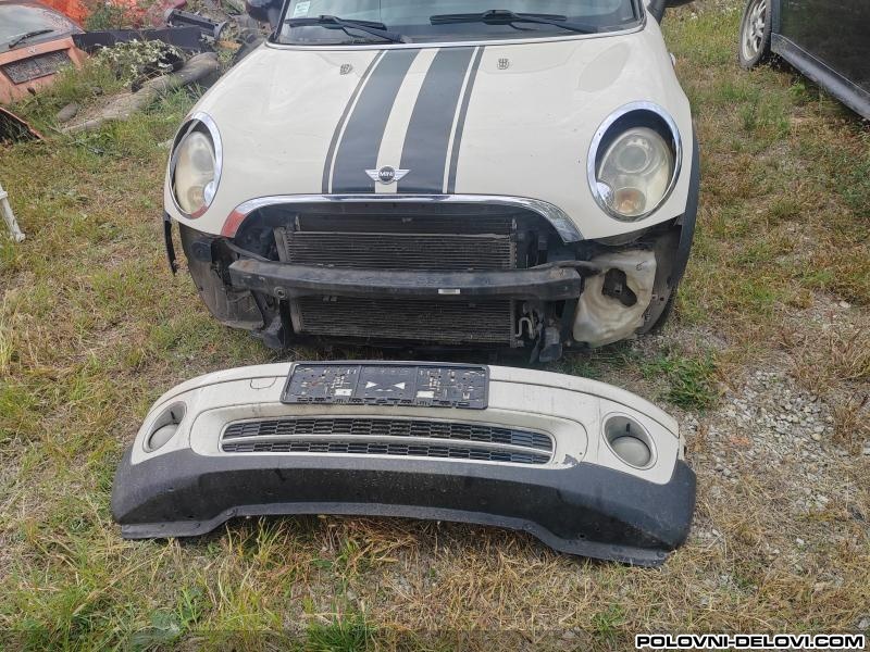 Mini  Cooper 1.6b Kompletan Auto U Delovima