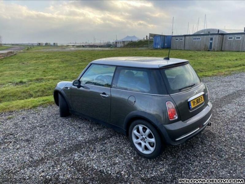 Mini  Cooper 1.6b Kompletan Auto U Delovima
