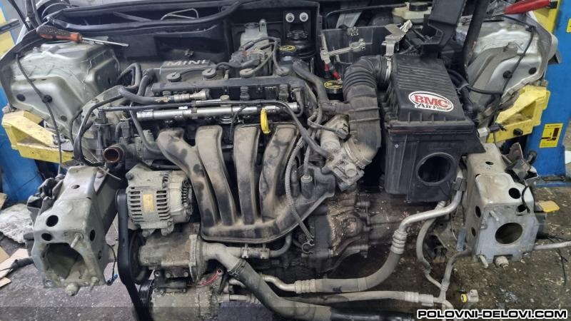 Mini  Cooper 1.6b Kompletan Auto U Delovima