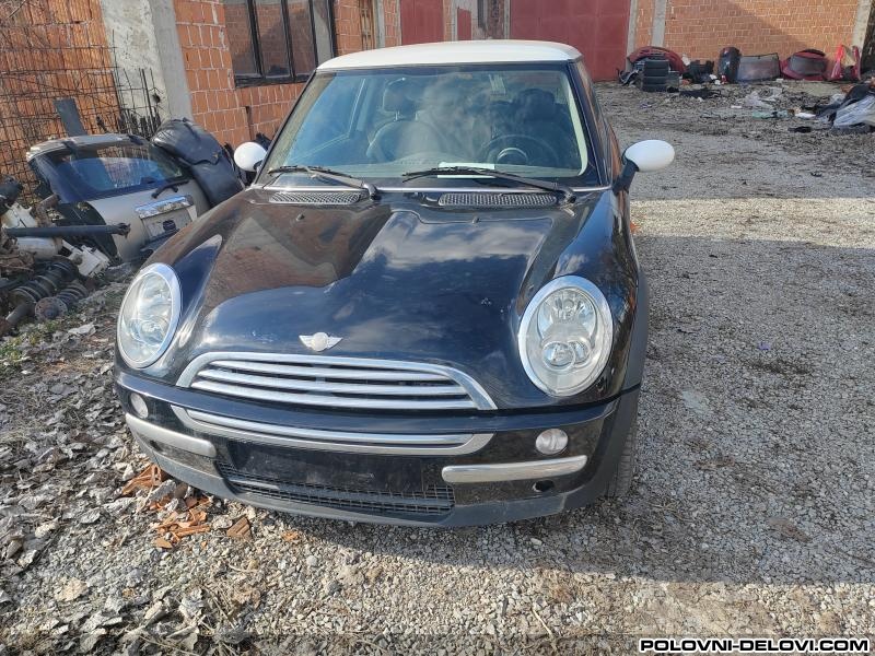 Mini  Cooper 1.6b Kompletan Auto U Delovima