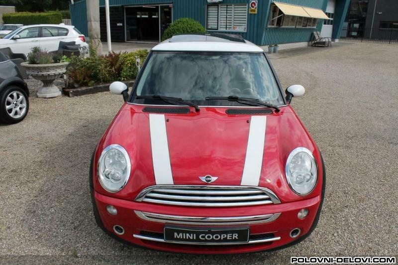 Mini  Cooper 1.6b Kompletan Auto U Delovima