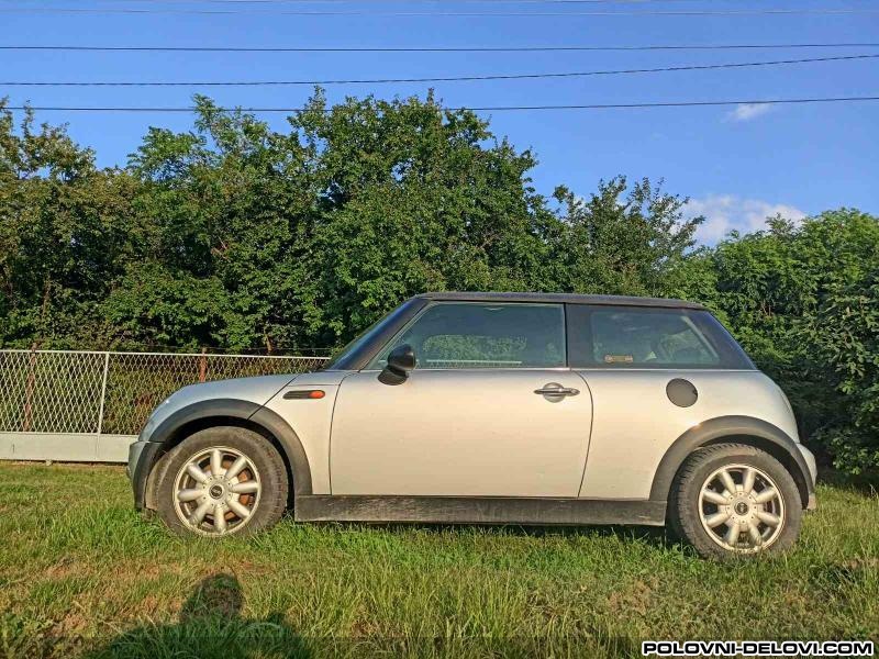 Mini  Cooper 1.6b Kompletan Auto U Delovima
